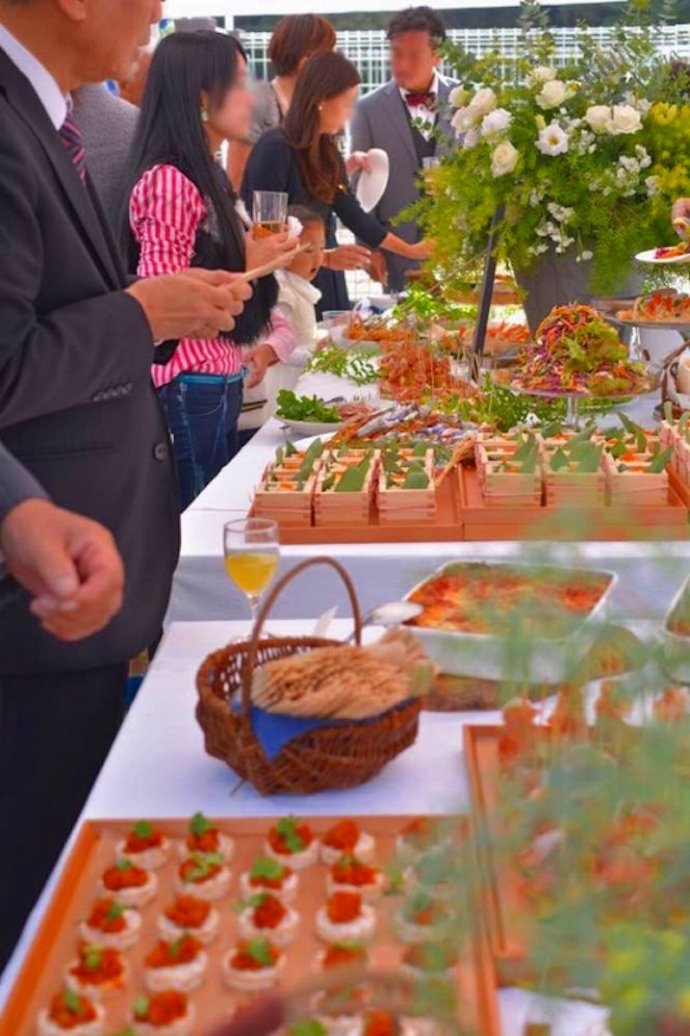 太陽の恵みをふんだんに浴びた無農薬・減農薬野菜を中心の料理の数々。